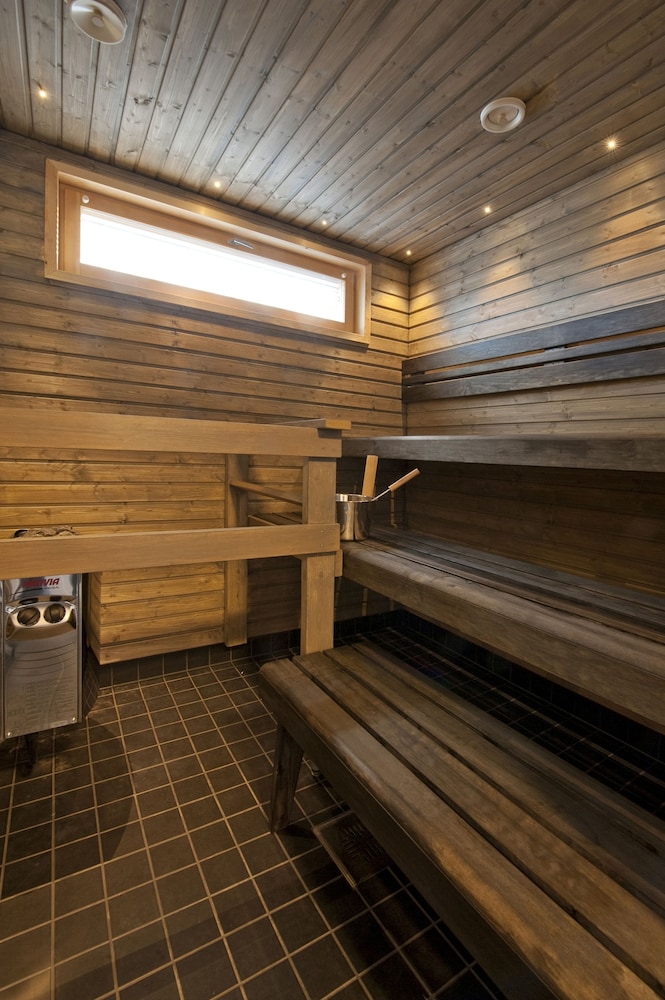 Kajaani Cottages 18/50