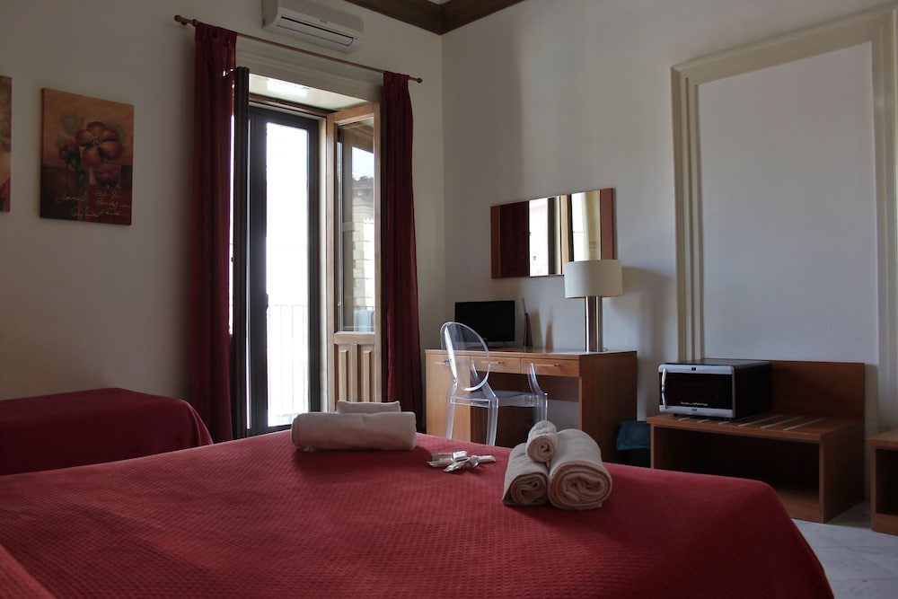 Bed and Breakfast Opera 41/72