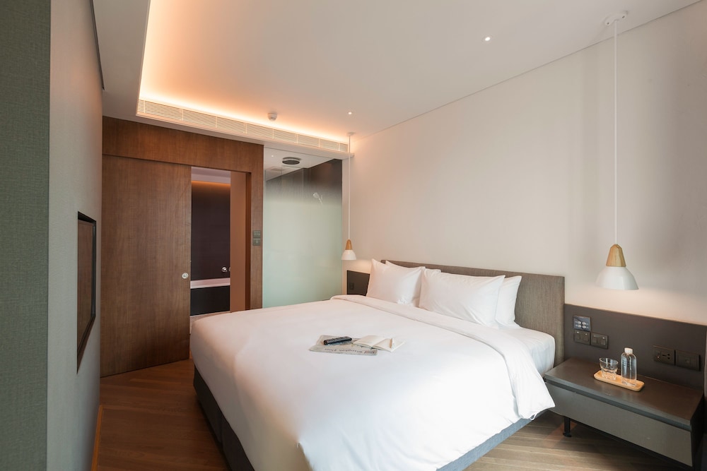 Volve Hotel Bangkok 10/61