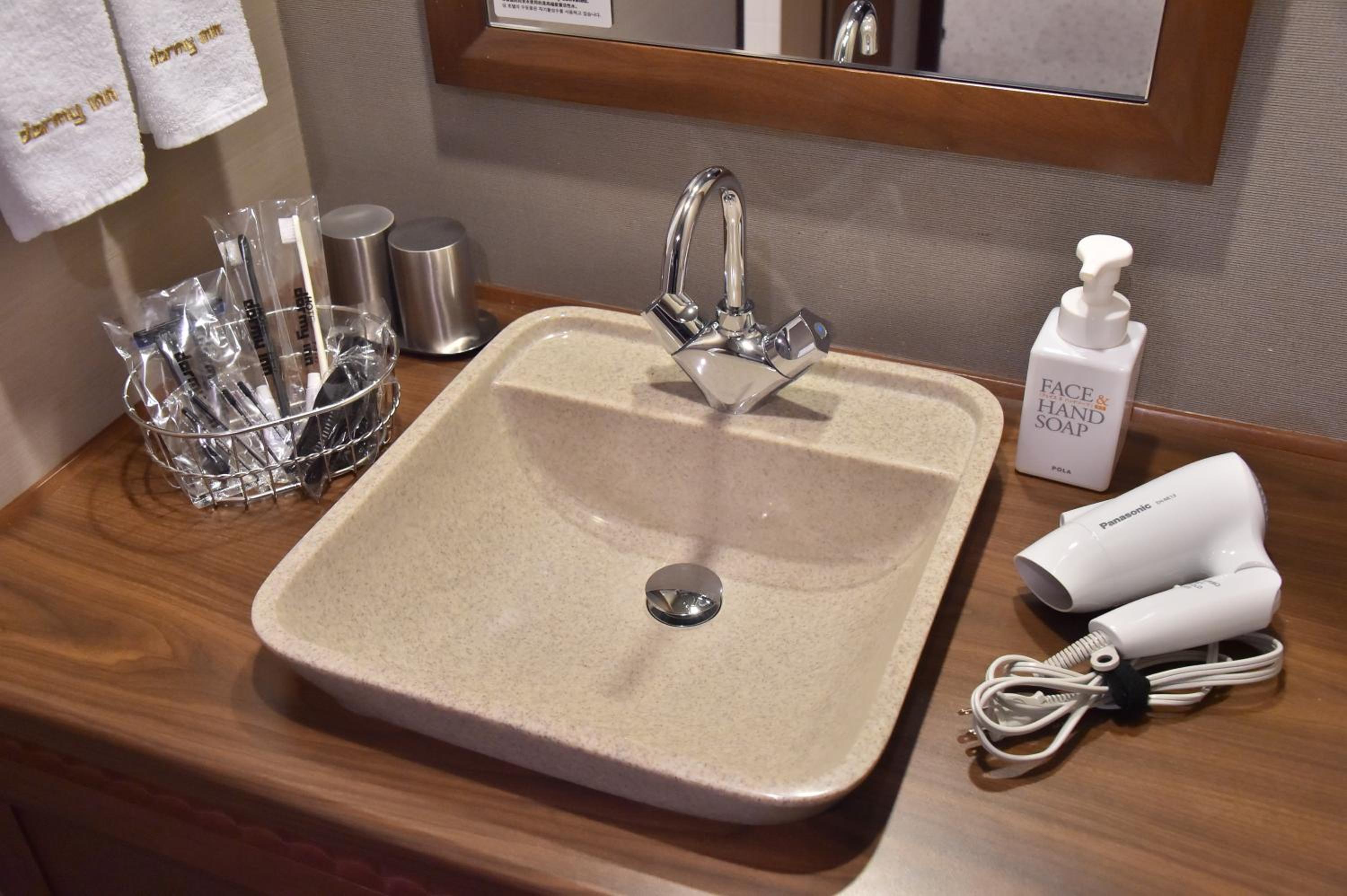 غرفة بسريرين منفصلين، Dormy Inn Premium Otaru 9/9
