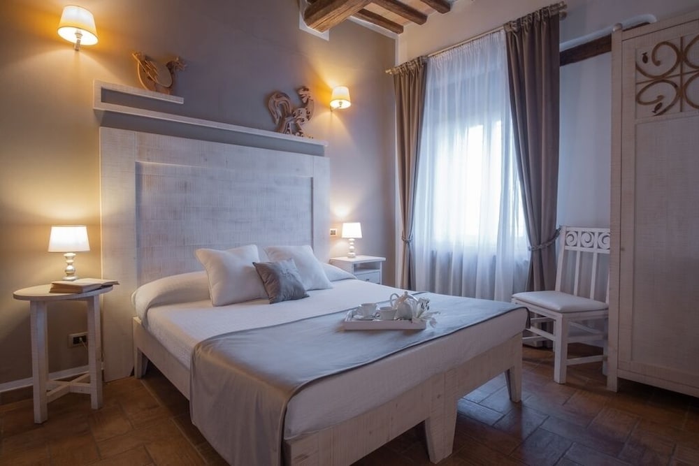 Relais Borgo San Faustino 4/50