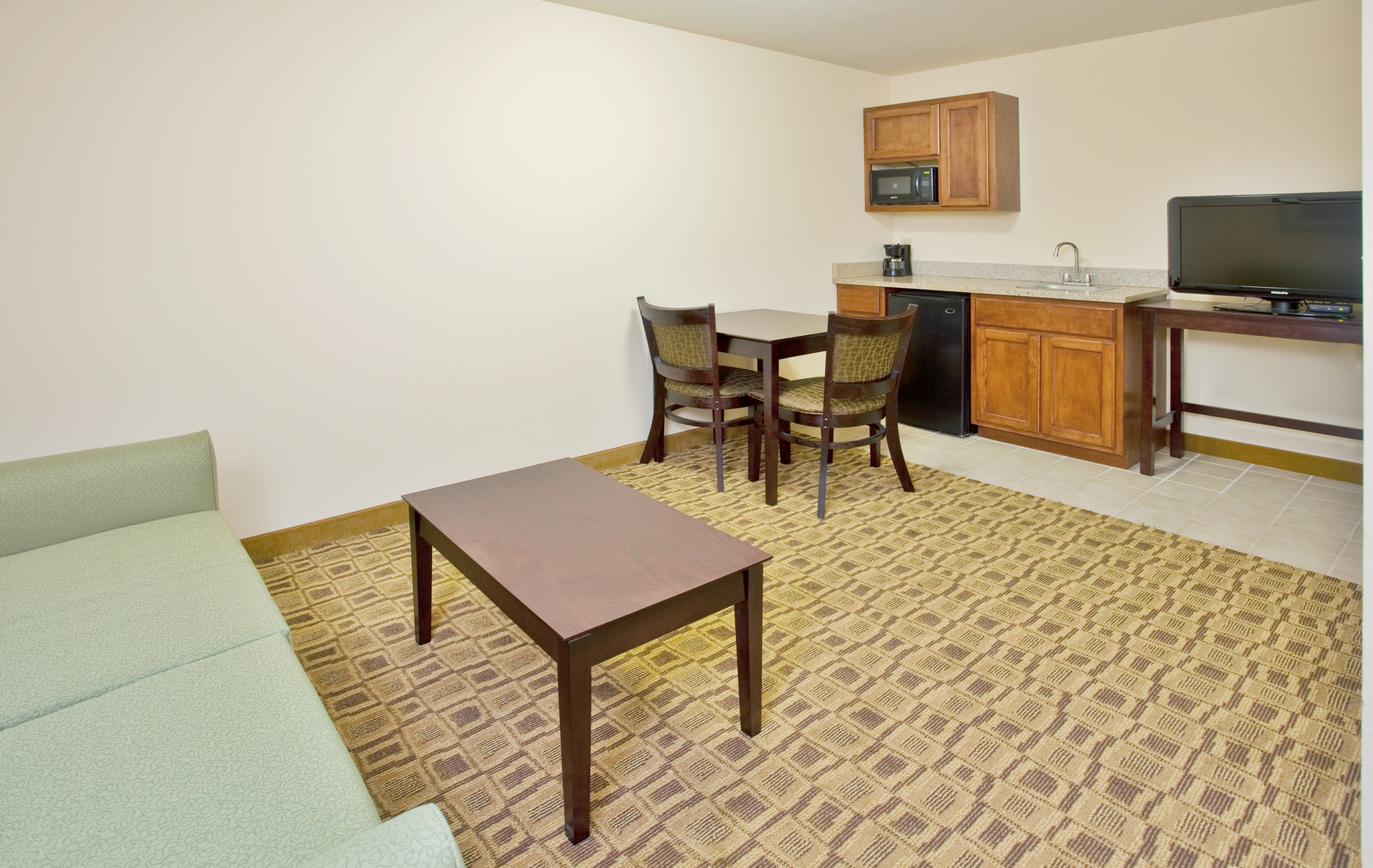 Holiday Inn Express Boonville 36/50