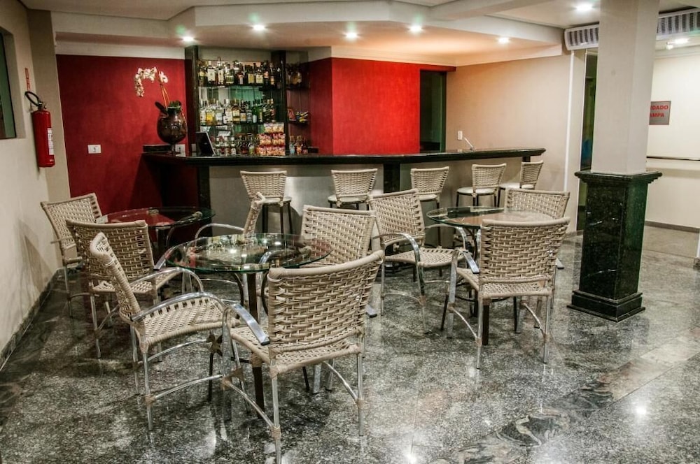 Alves Hotel 39/50
