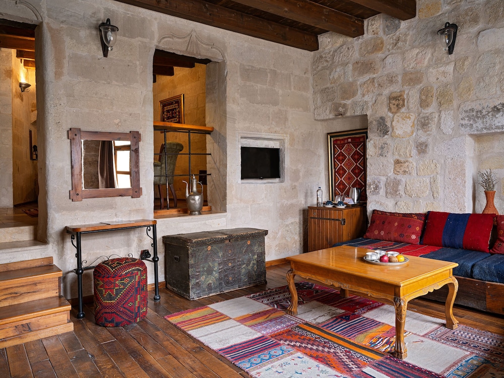 Aza Cave Hotel 32/50