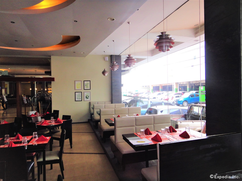 Mallberry Suites Business Hotel 39/59