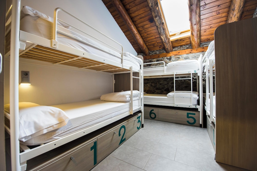 Mountain Hostel Tarter 4/50