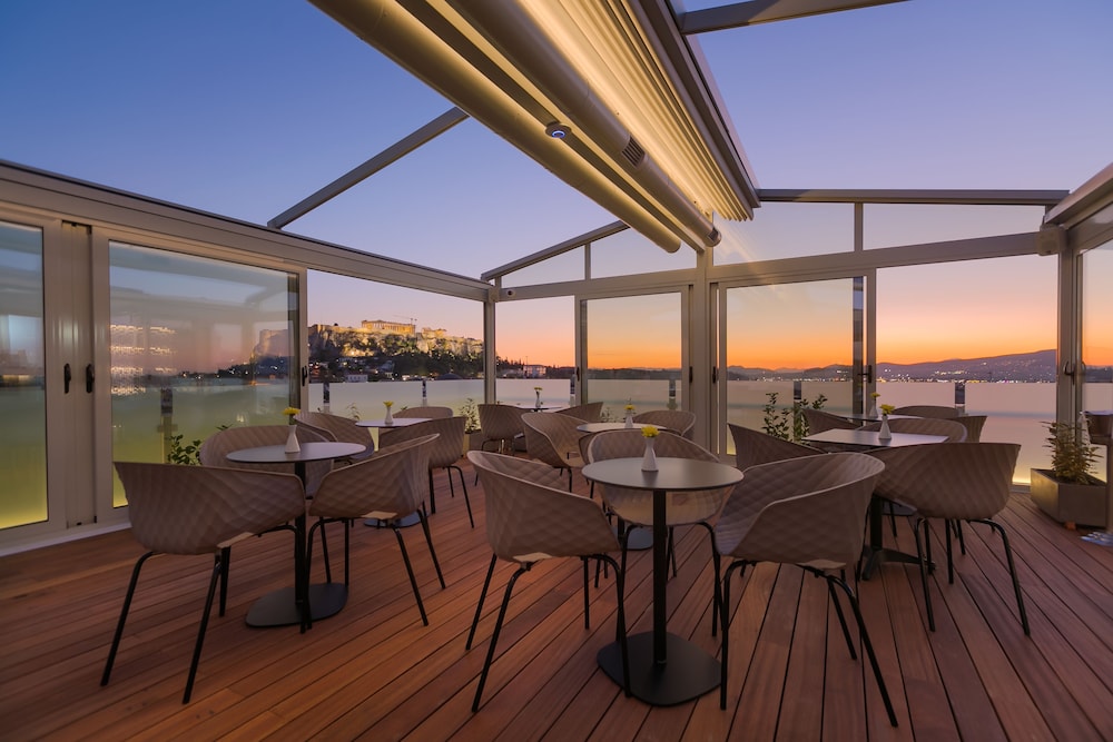 Athens Cypria Hotel 44/47