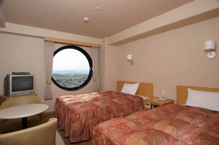 Hotel Peaceful 1/6