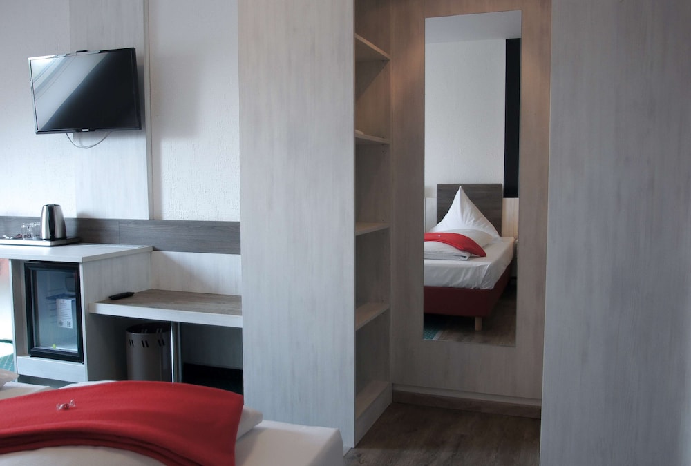 Brenner Hotel Diekmann 23/41