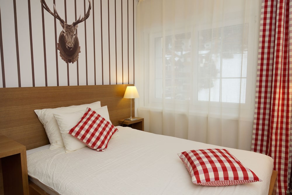 Hotel Lenzerhorn Spa & Wellness 16/73