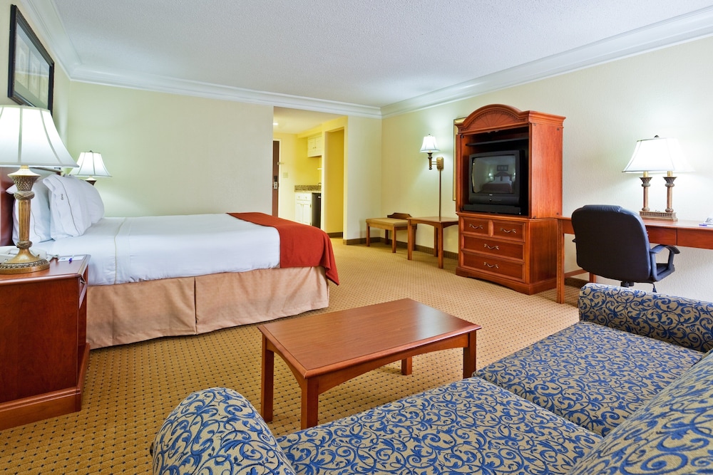 Holiday Inn Express Ringgold 21/44