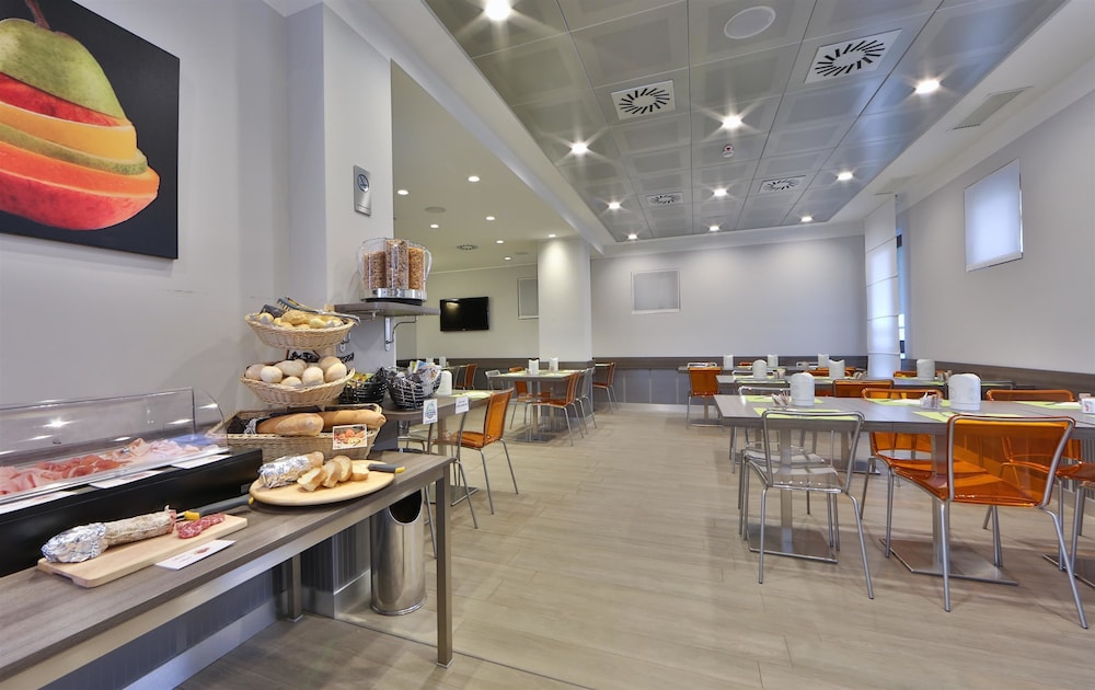 restaurant-cafeteria