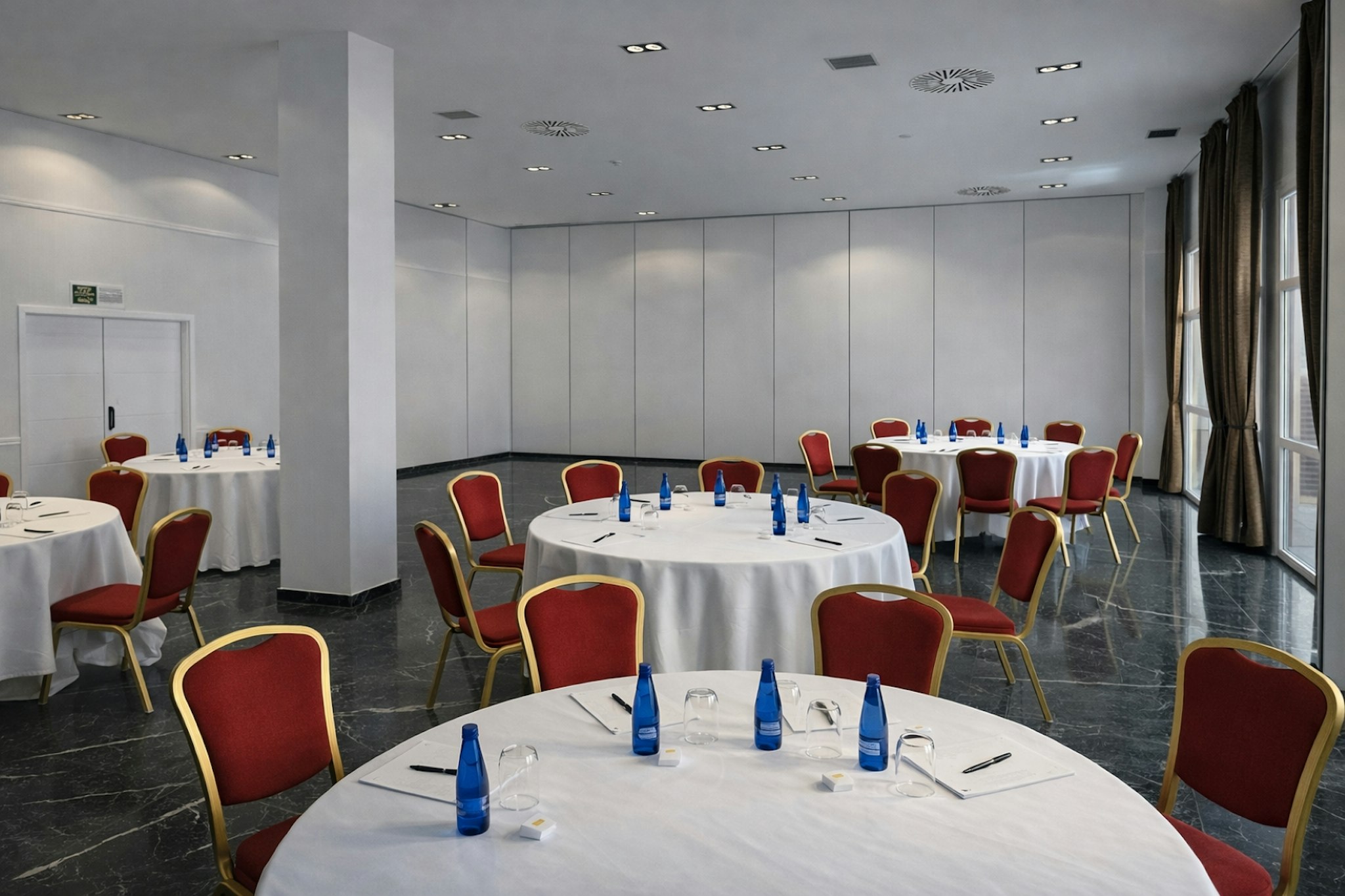 Holiday Inn Madrid Las Tablas 79/80