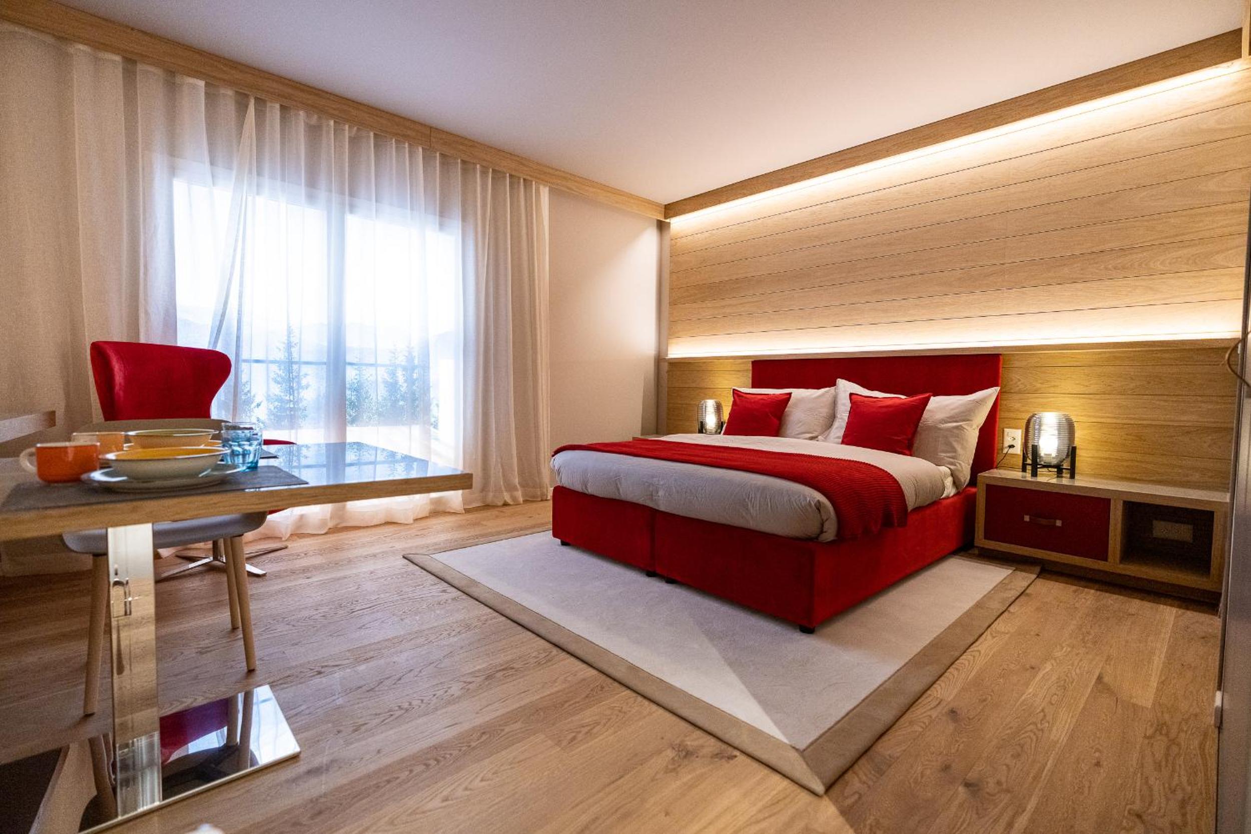 Courtyard, Junior Suite, Deluxe