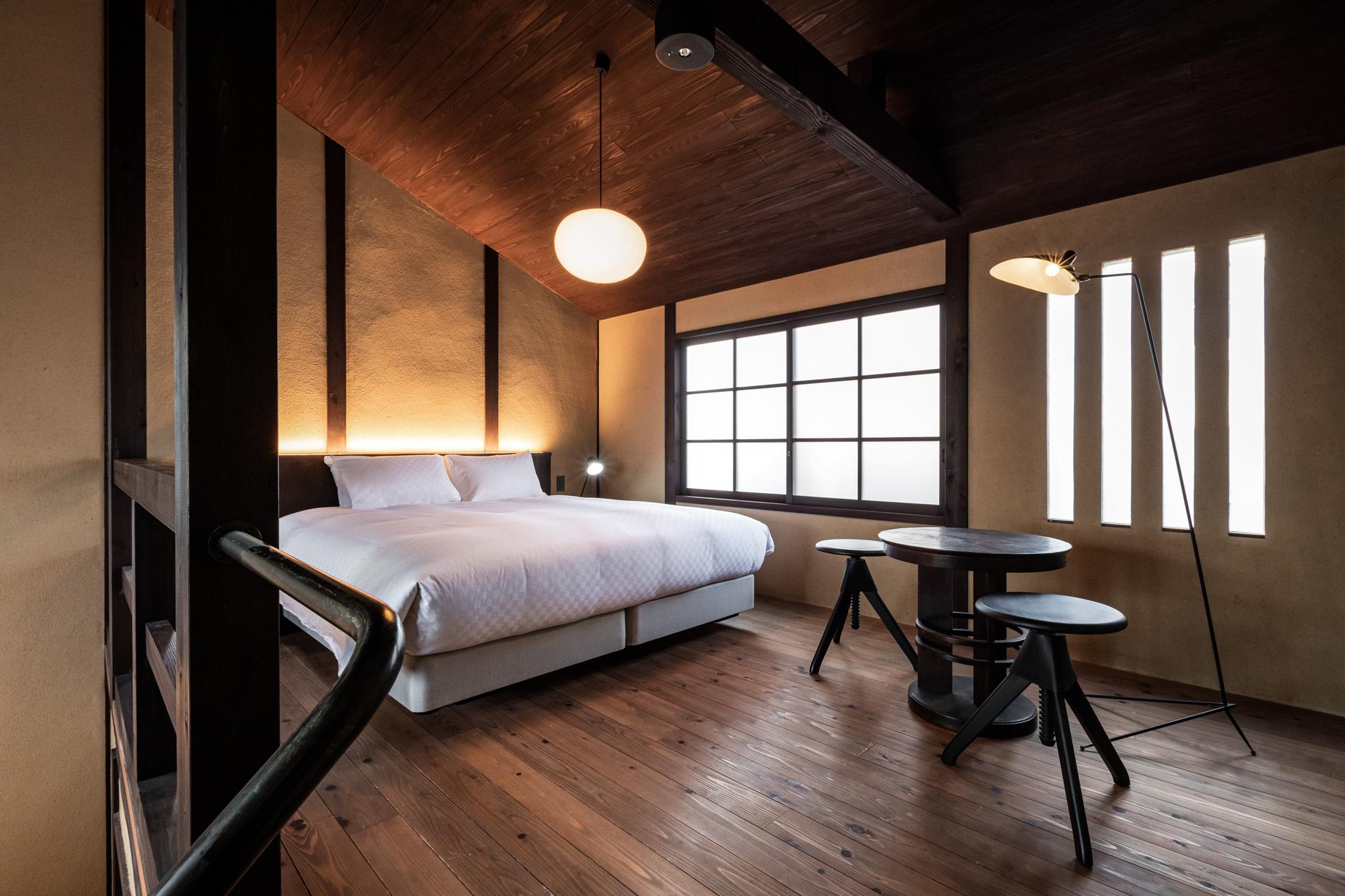 Suite, King Bed