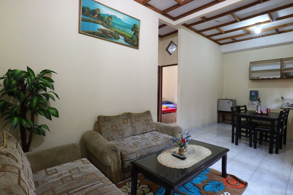 Hotel Arjuna 43/66