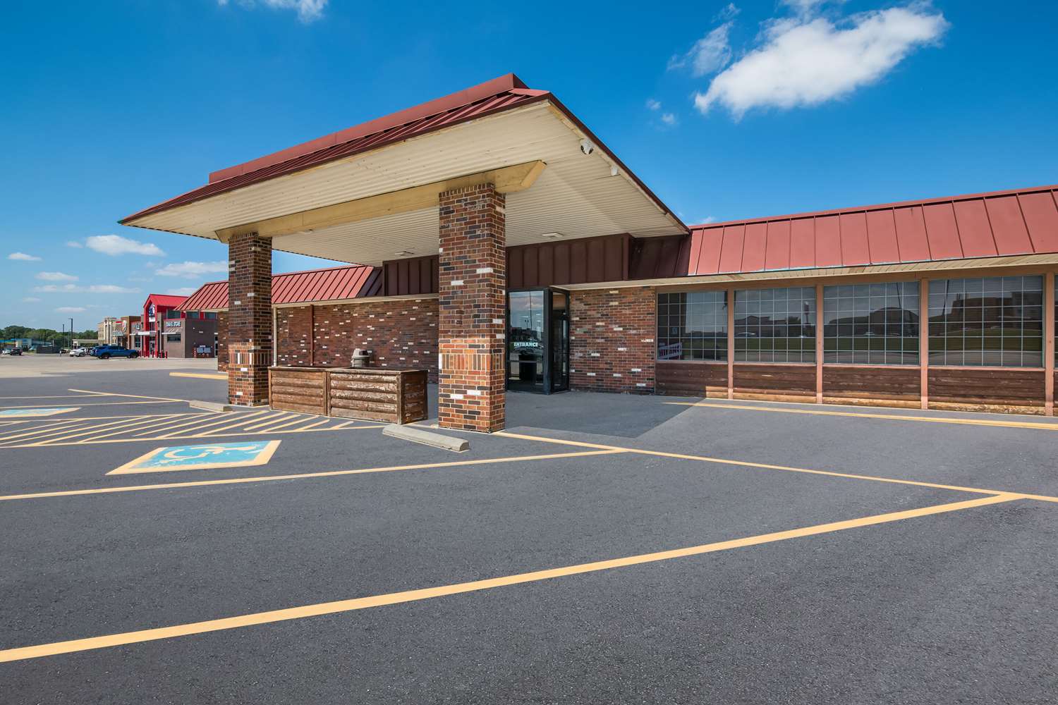 Rodeway Inn McPherson East 32/36