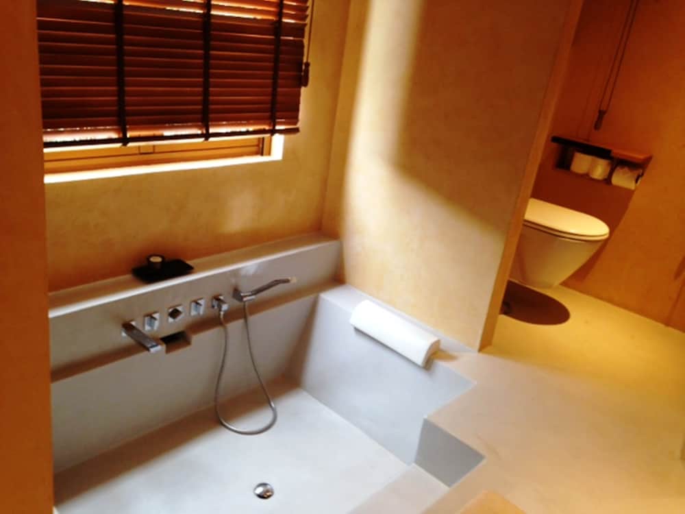 Town Square Suites By Toscana Valley 48/50