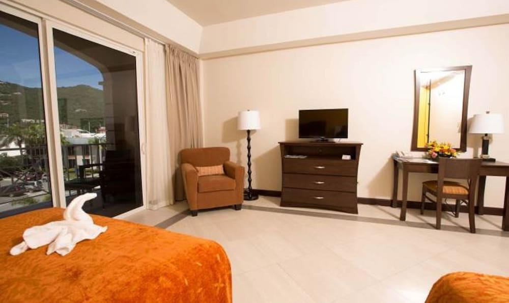 Marias By the Sea Hotel 31/44