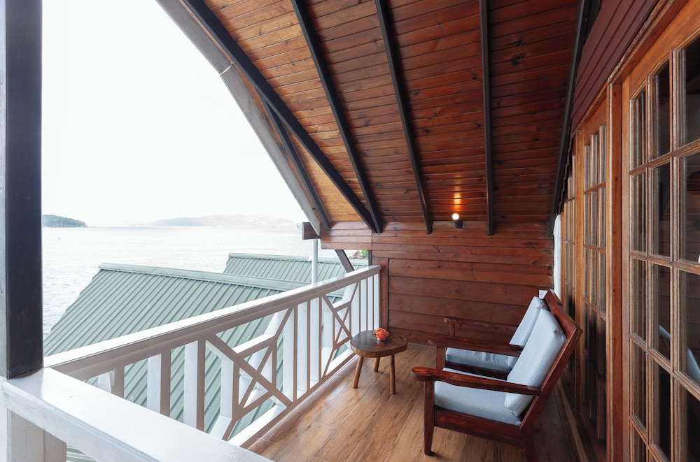 COLIBRI GUEST HOUSE(M) 29/54