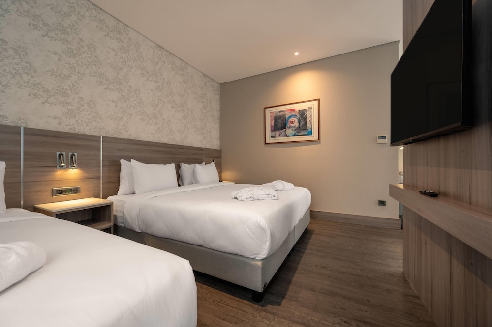 Junior Suite, King Bed