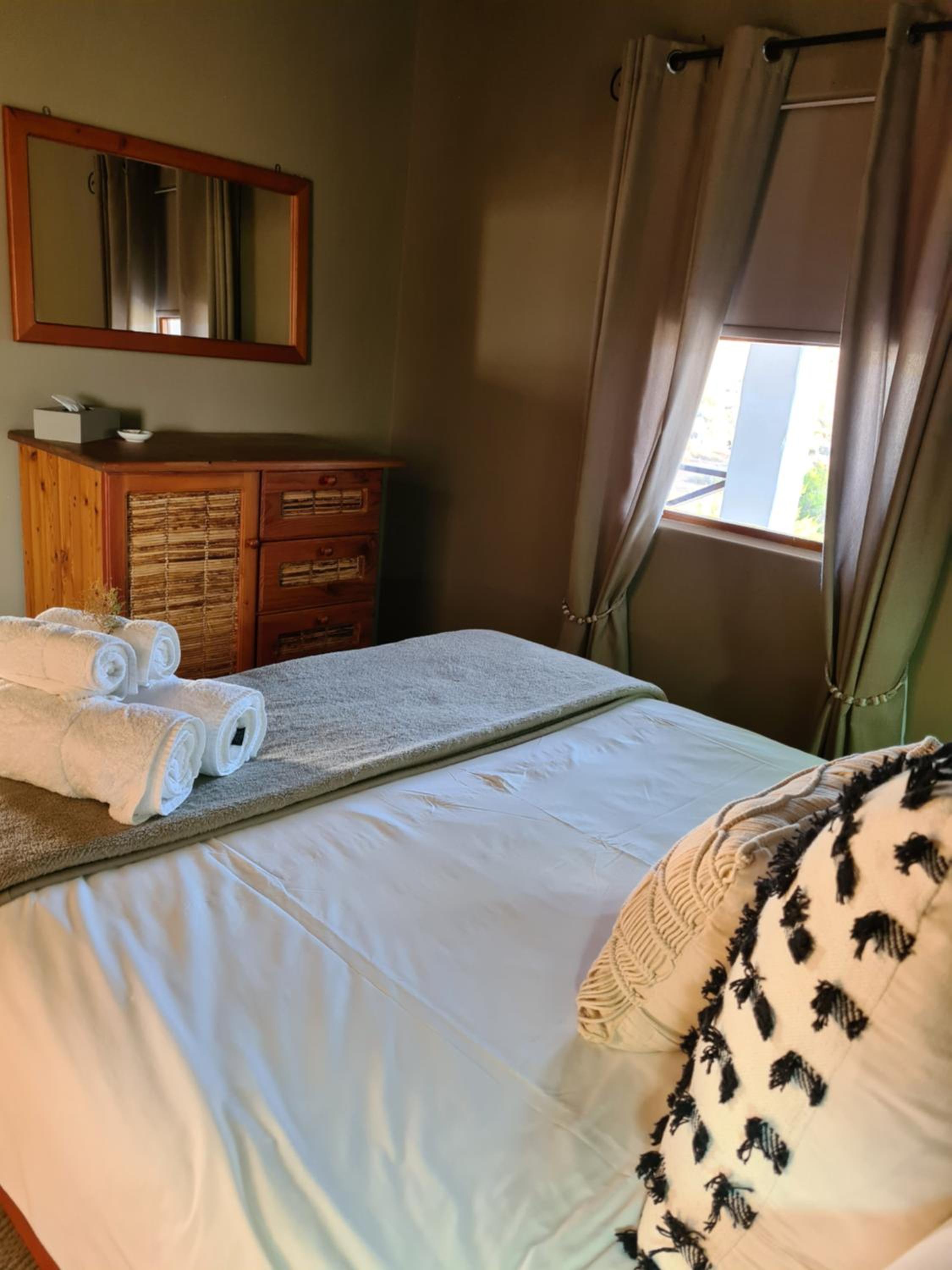 African Game Lodge 6/50