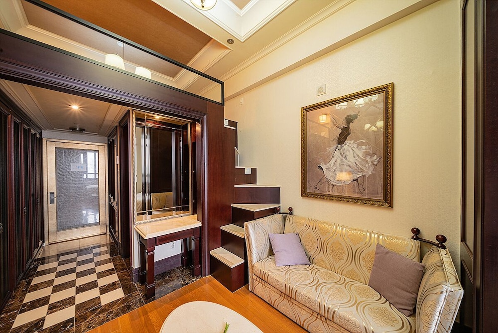 Yeoksam Artnouveau City Hotel and Residence 52/62