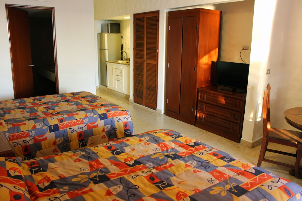 Quijote Inn Hotel 22/67