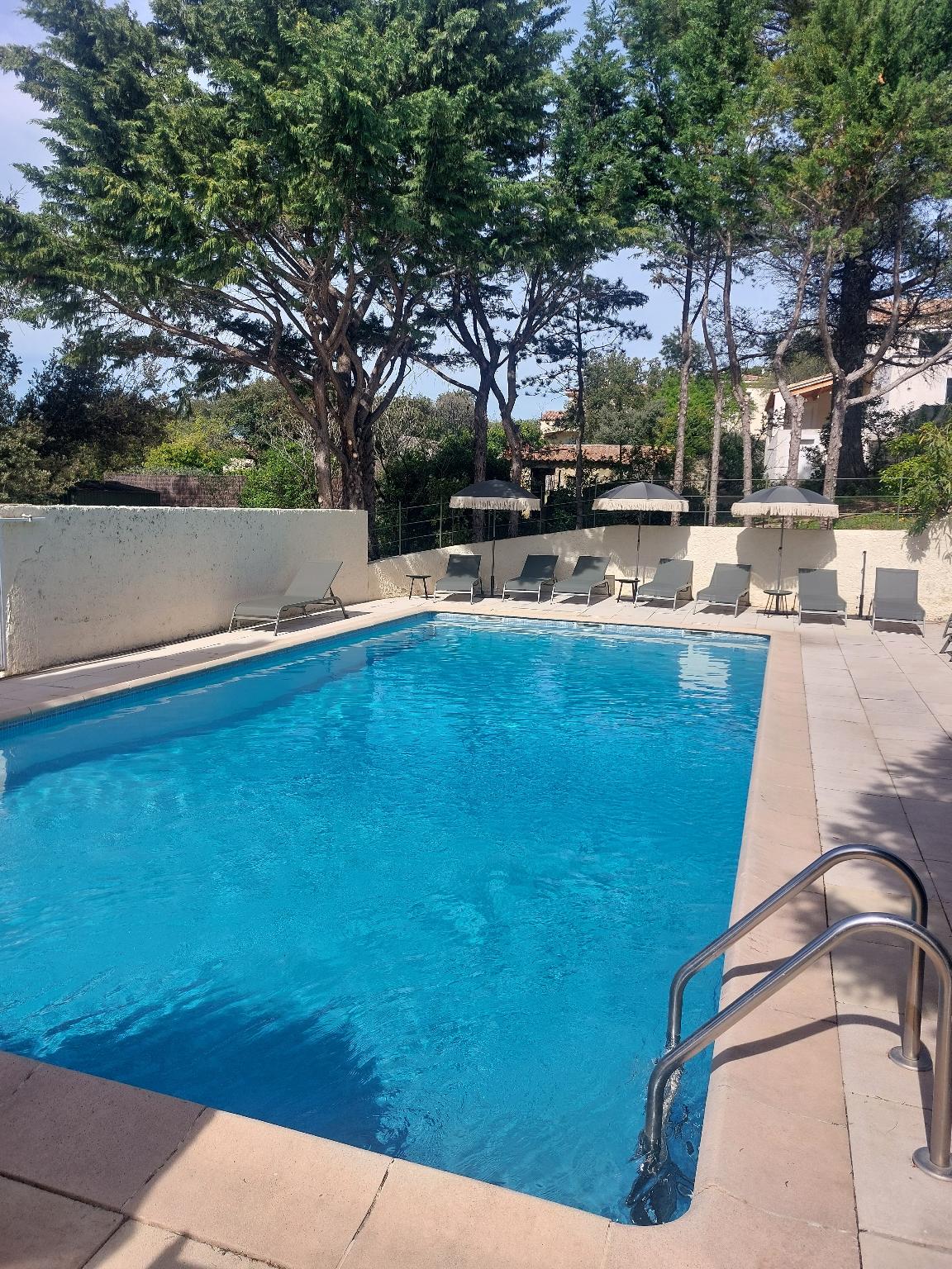 Hotel La Garrigue 13/47