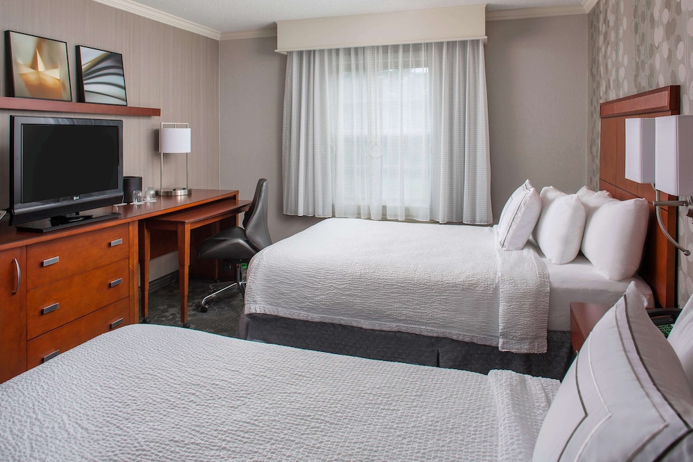 Sonesta Select Boston Lowell Chelmsford 7/31