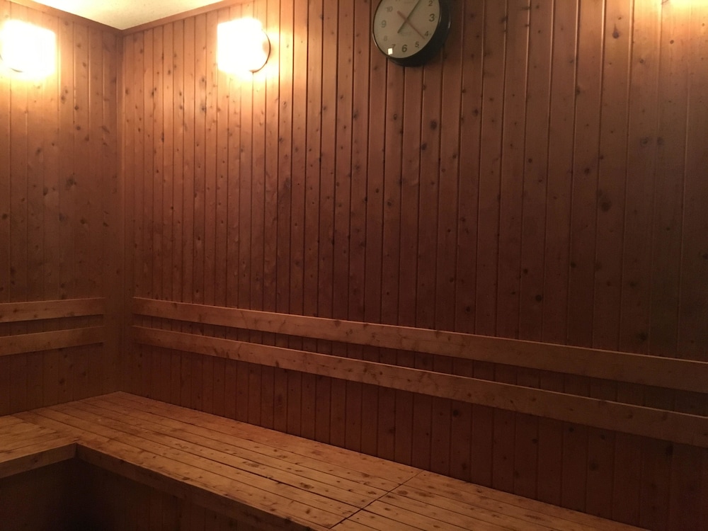 First Cabin Midousuji Namba Gender Specific 22/46
