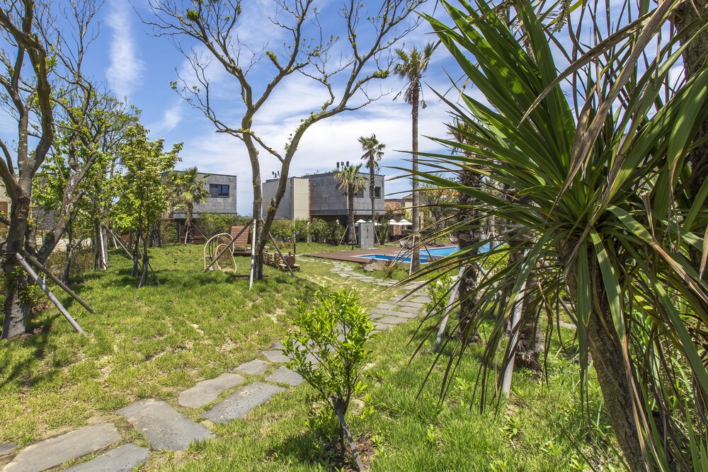Leeum Island Spa & Pool Villa 36/50