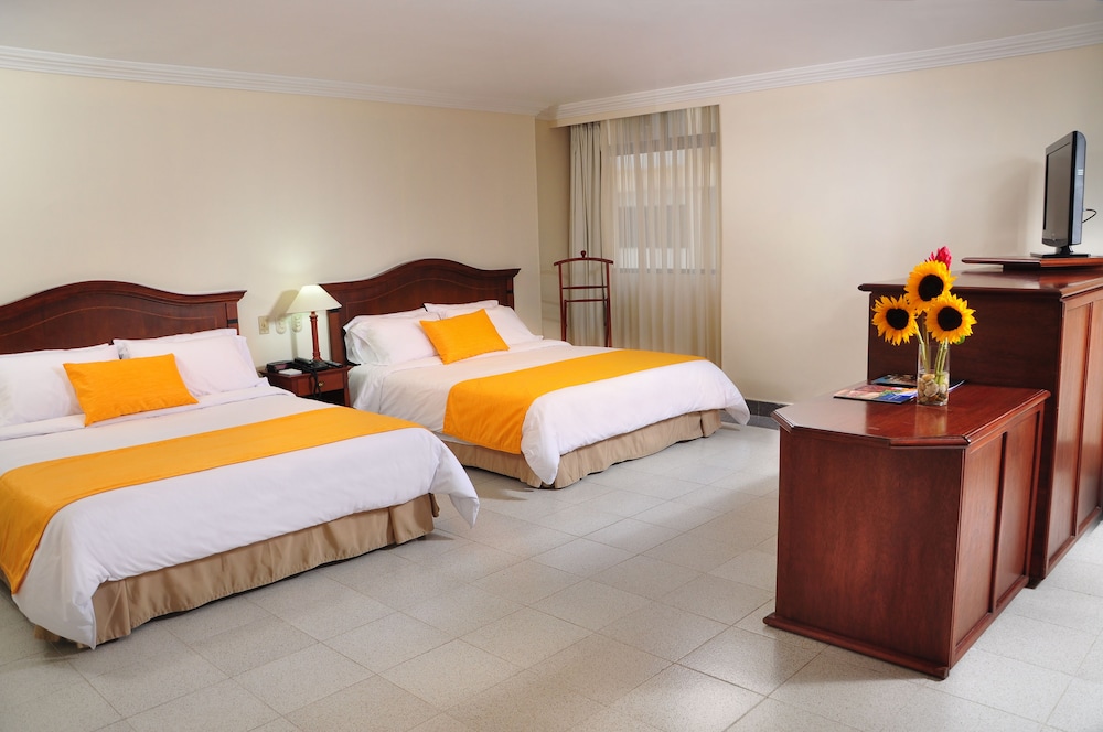 Hotel Faranda Express Puerta Del Sol Barranquilla, A Member of Radisson Individuals 18/50