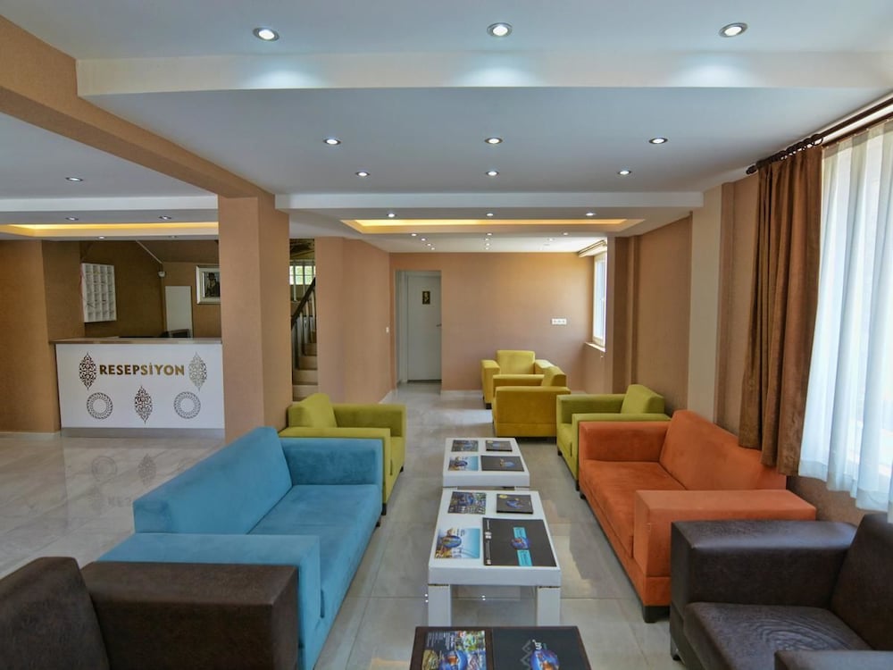 Airport Gulluk Hotel 11/17