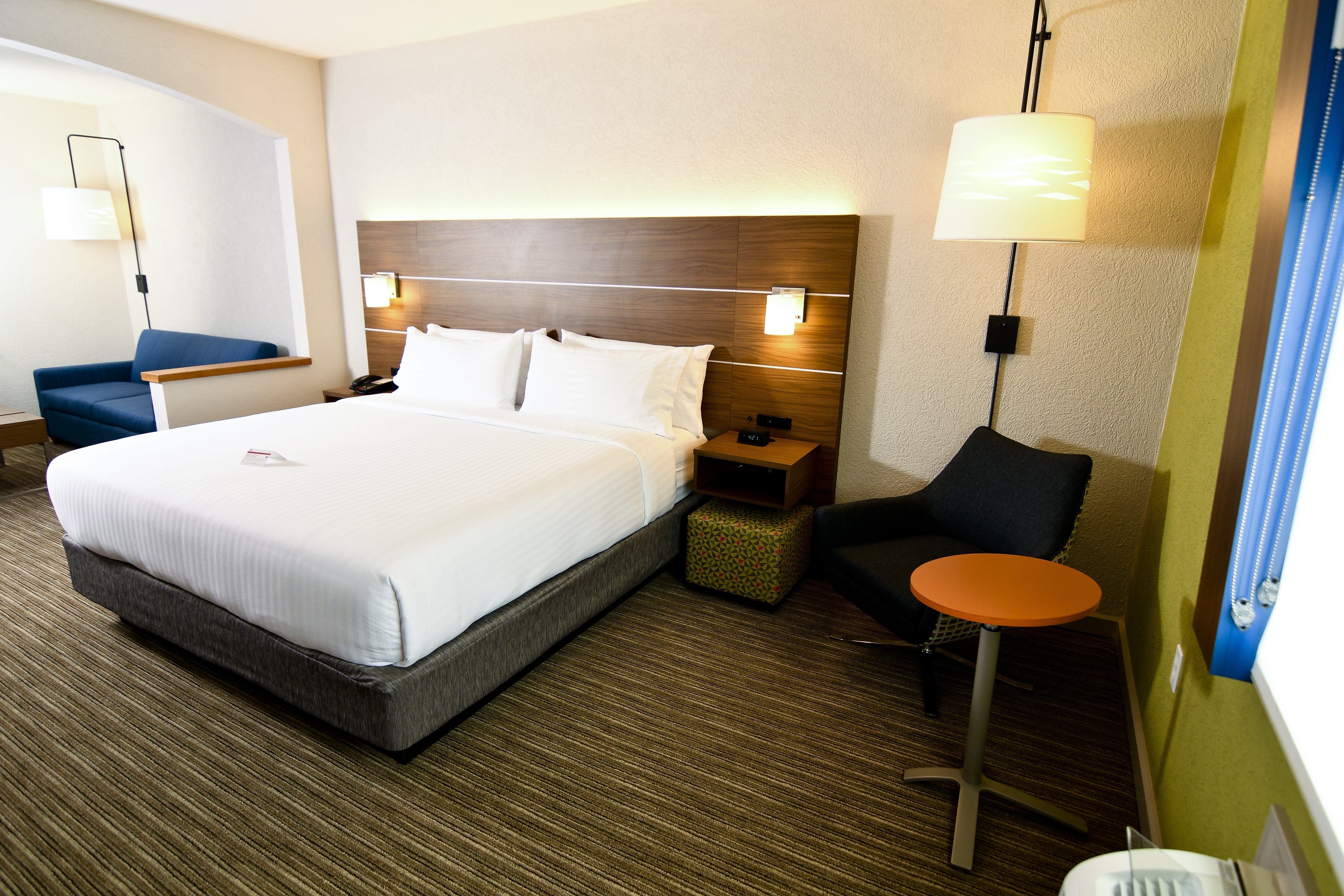 جناح بسرير كينج، Holiday Inn Express Hotel And Suites Port Clinton Catawba Island 8/10