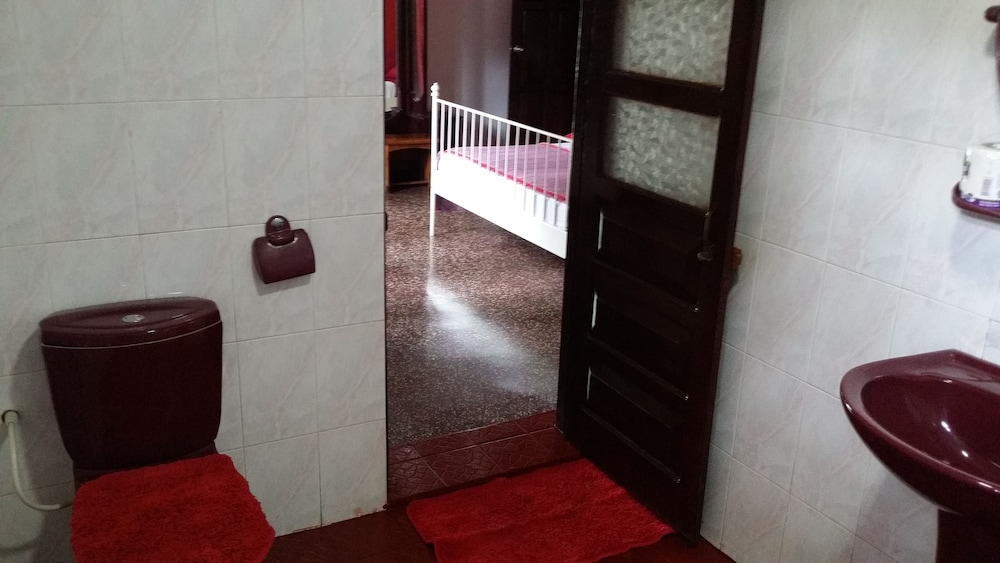 Village Villa Home Stay 21/24