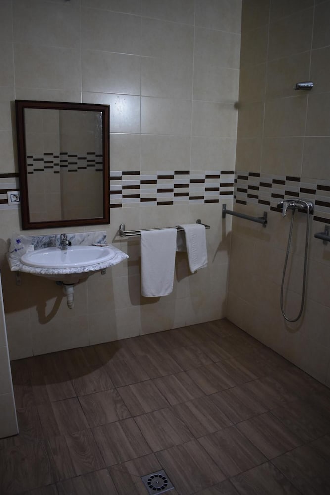 Hostal Alamare 38/50