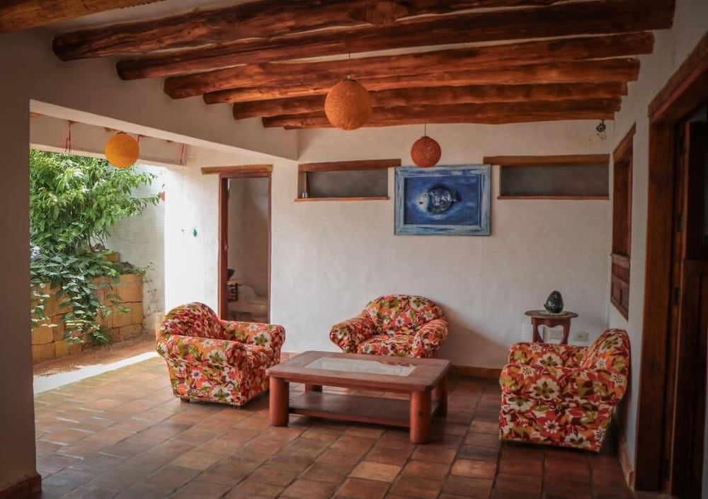 Hotel Casa El Mandarino 25/33