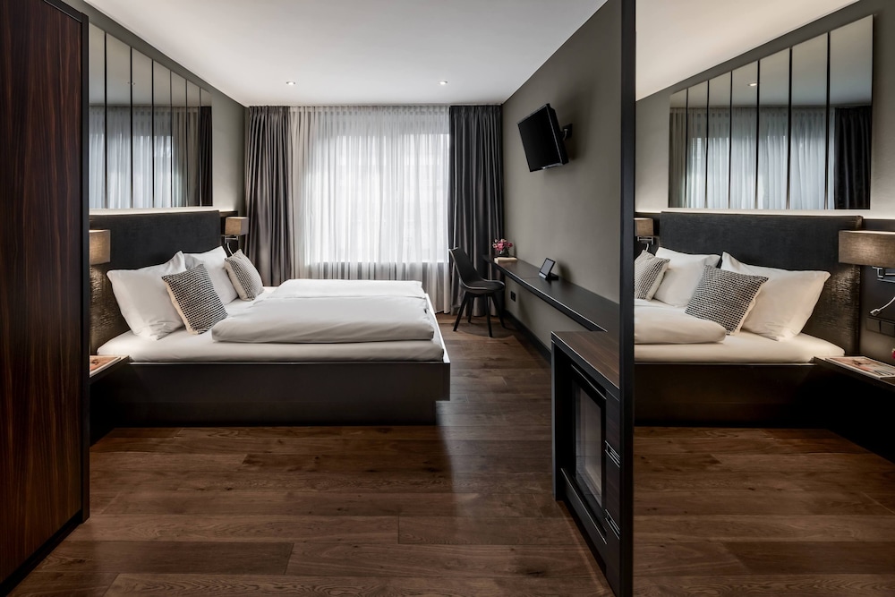 Hotel AMANO Dusseldorf 38/97