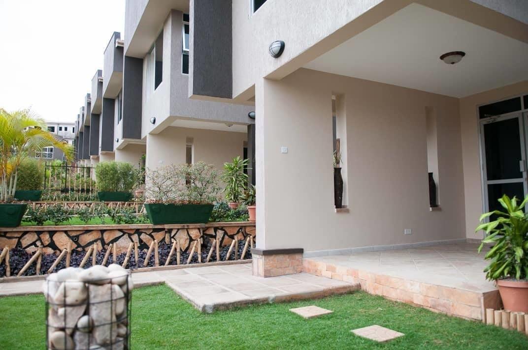 Pearl Cottages Kiwatule 15/16