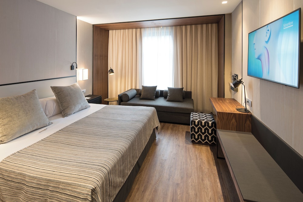 PREMIUM, SINGLE, DOUBLE BED
