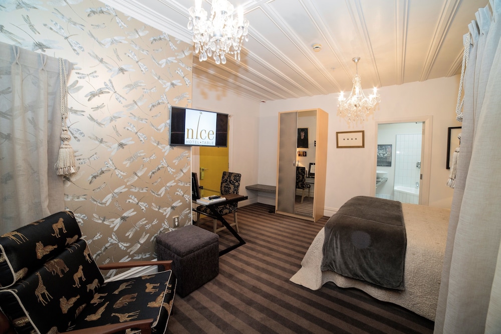 Nice Hotel 37/58