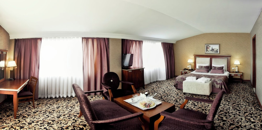 The Green Park Hotel Taksim 21/52