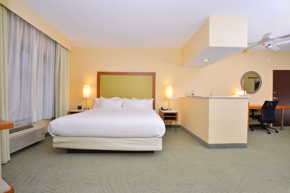 Springhill Suites Pinehurst Southern Pines 10/48