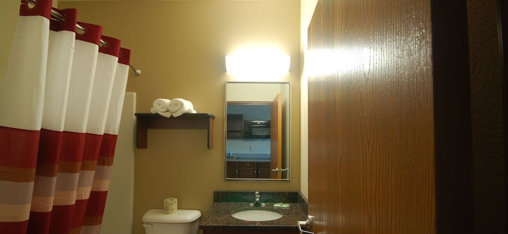 White House Suites 26/27