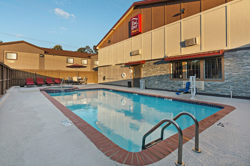 Red Roof Inn Plus Huntsville 2/33