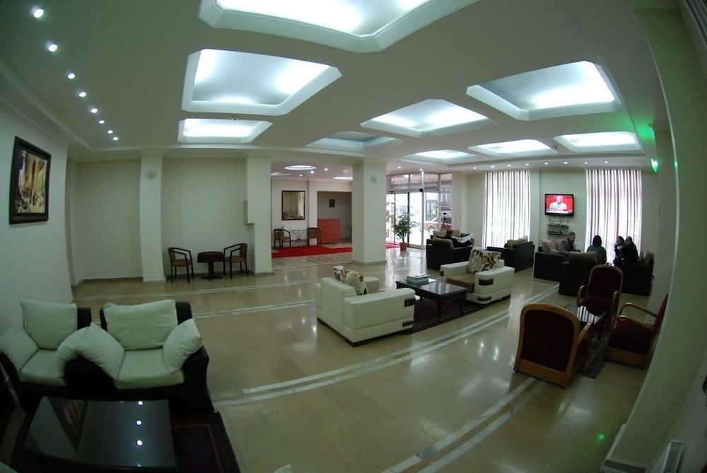 Business Life Hotel Bakirkoy 32/40