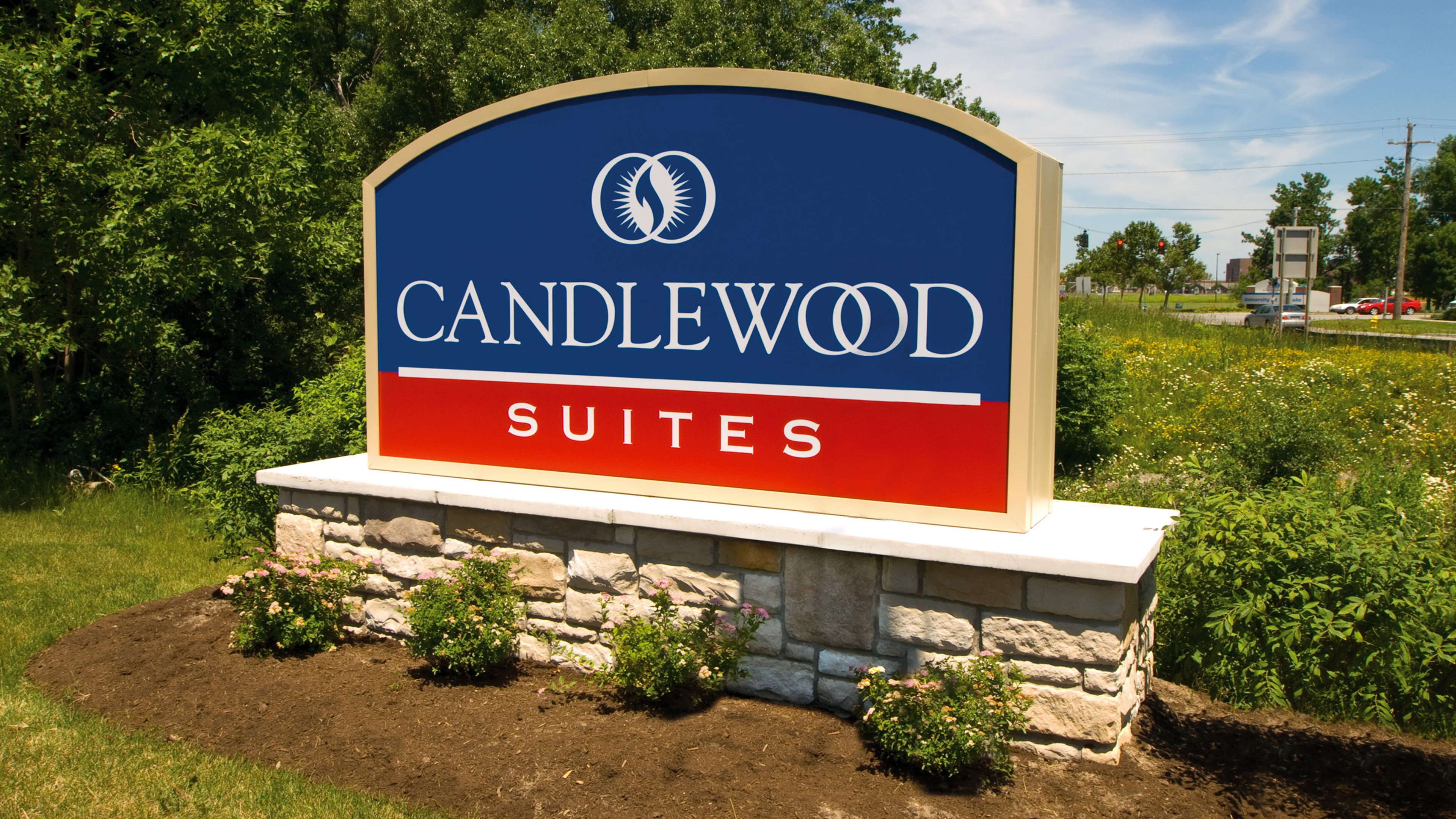 CANDLEWOOD SUITES BUFFALO AMHERST 12/77
