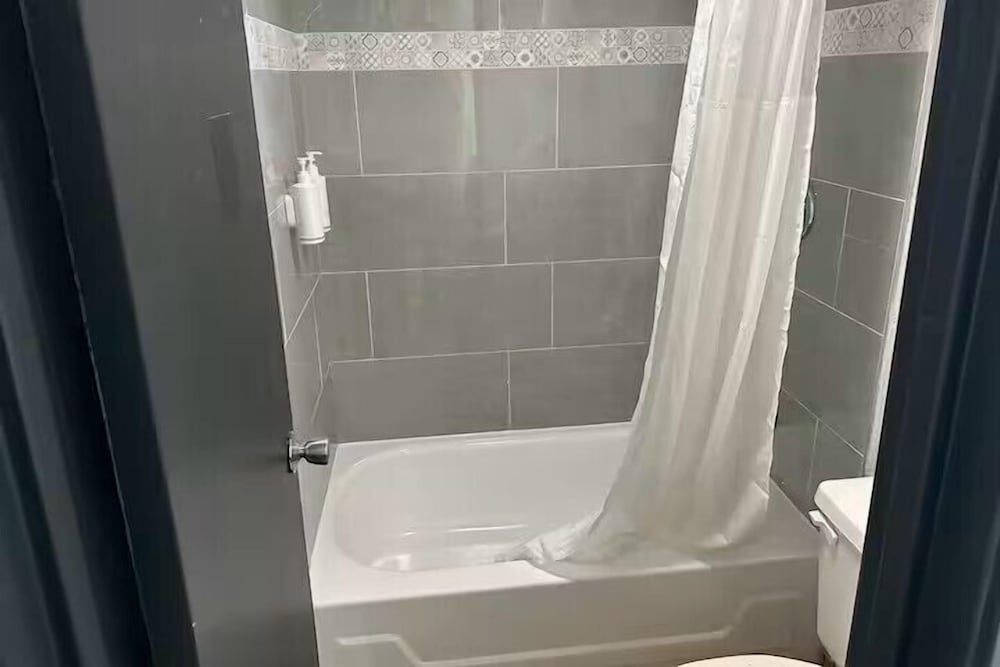Days Inn by Wyndham Columbus/Worthington 43/43