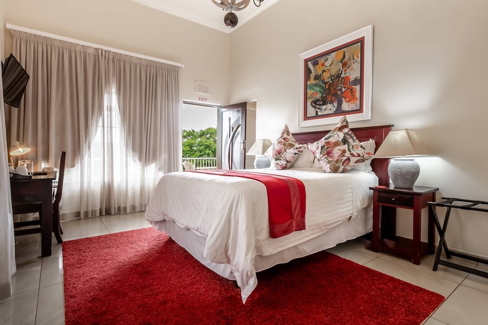 Oliver's Bed and Breakfast 10/49